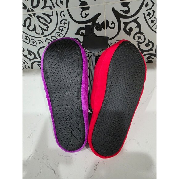 NWT Ground Up Beetle Juice Lydia Deetz Plush Character Slippers Size 7/8 - Picture 4 of 5